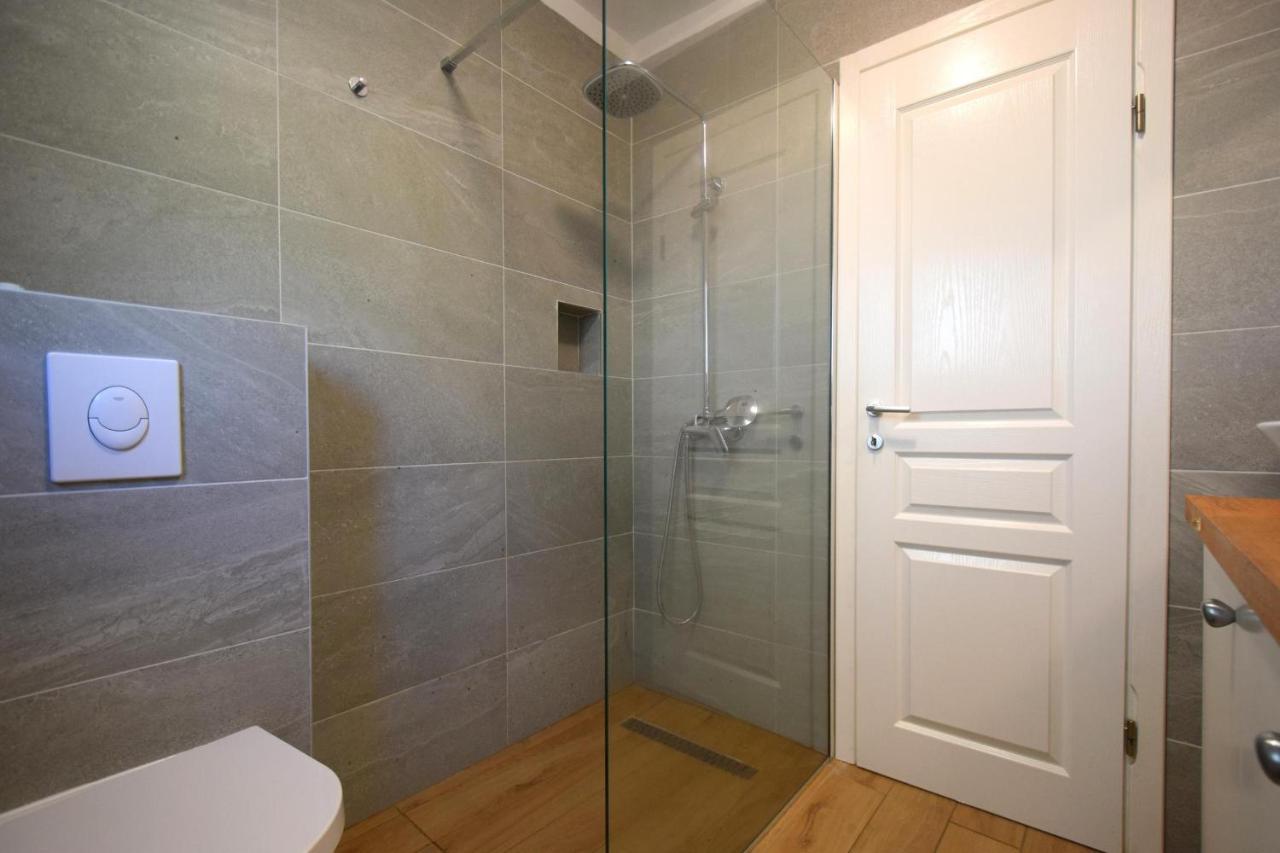 Apartments Julia Čižići Kültér fotó