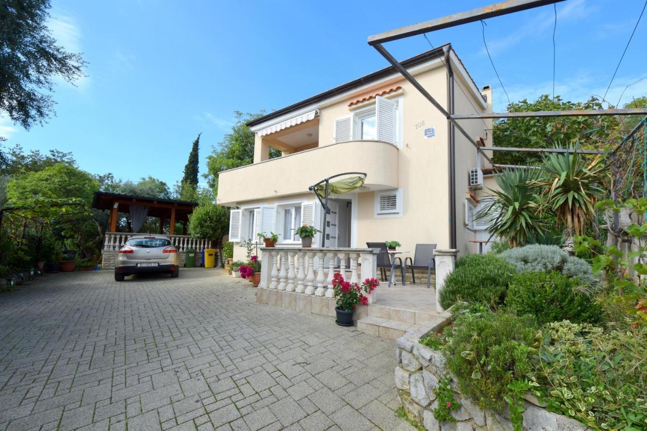 Apartments Julia Čižići Kültér fotó