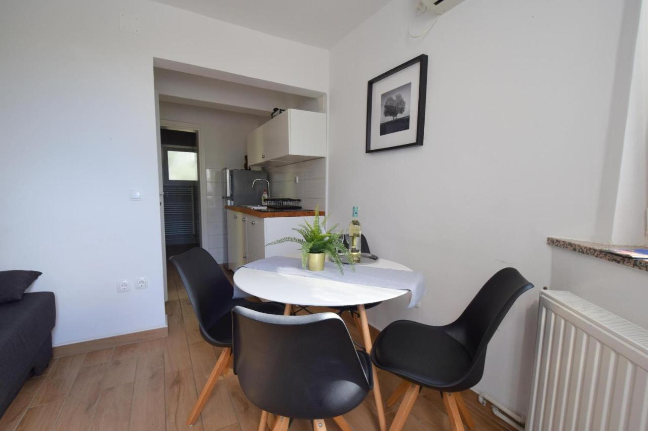 Apartments Julia Čižići Kültér fotó
