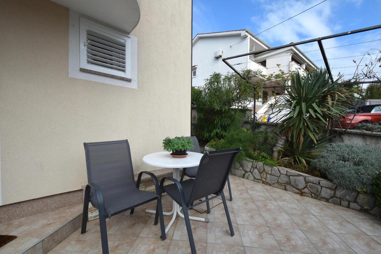 Apartments Julia Čižići Kültér fotó