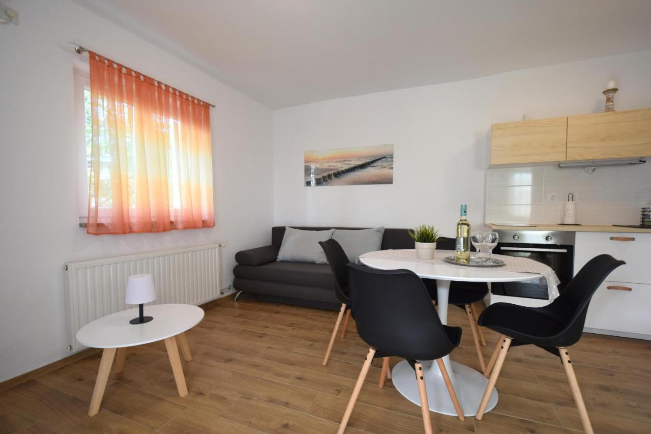 Apartments Julia Čižići Kültér fotó